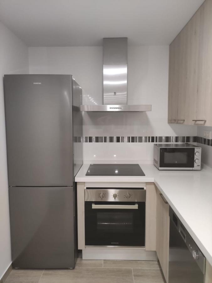 Apartamentos La Libertad 2 เบนัลมาเดนา ภายนอก รูปภาพ